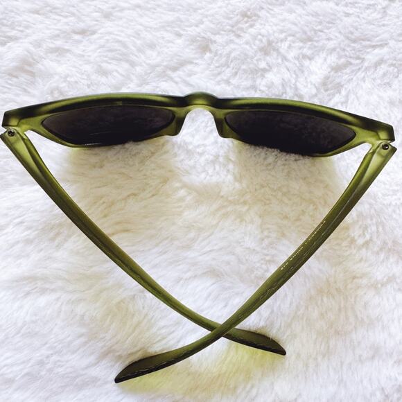 Lola Green Polycarbonate Sunglasses - Picture 9 of 12